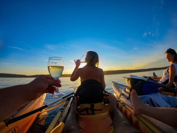Cape Kamenjak: Sunset Kayak/SUP Wine Tour - What to Bring