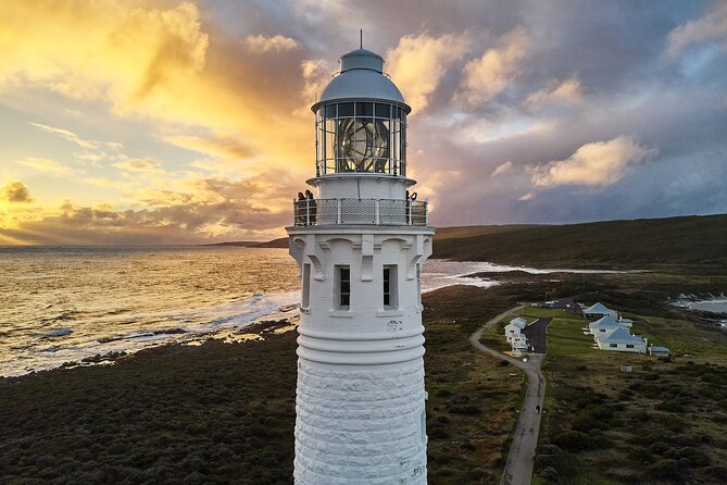 Cape Leeuwin Lighthouse Fully-guided Tour - Transportation to and From the Lighthouse