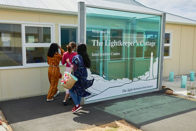 Cape Leeuwin Lighthouse Fully-guided Tour - Maritime History and Lighthouse Tower Tour