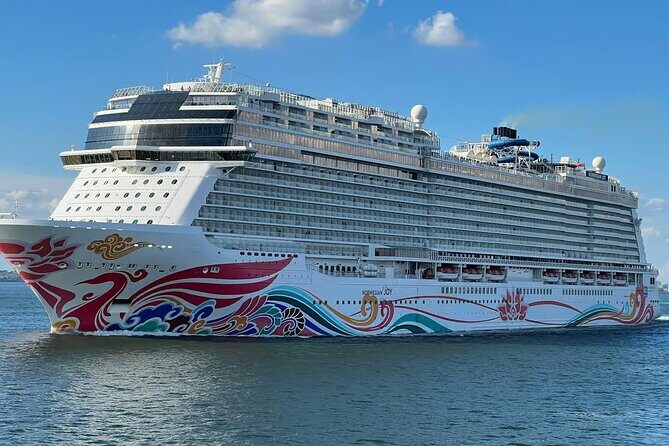 Cape Liberty Cruise Port to Manhattan or NYC Airport up to 14pax - Who Should Opt for This Service?
