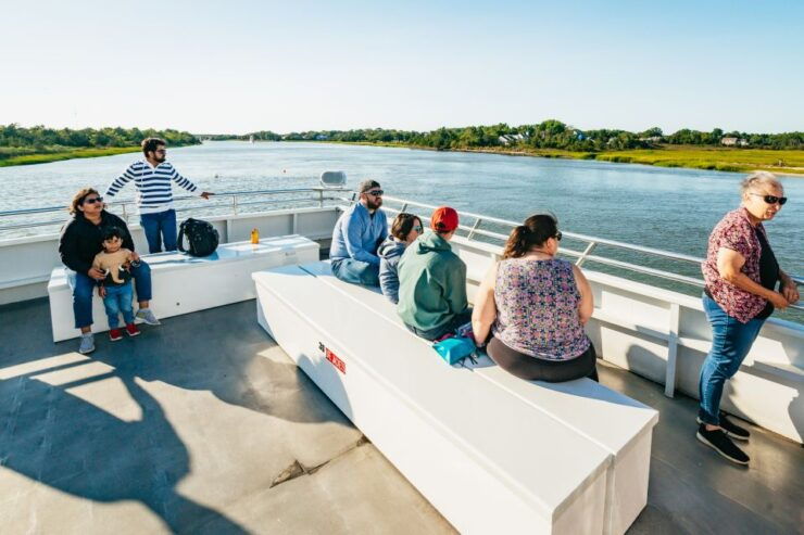 Cape May: Cape May Island Sunset Cruise & Dolphin Watching - Experience Highlights