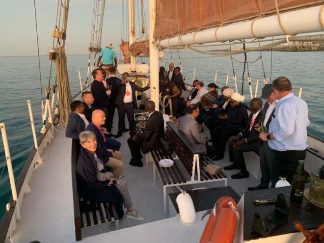 Cape Town: 1 Hour Table Bay Sailing Tour - Meeting Point