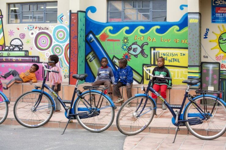 Cape Town: Cultural Cycling Tour - Language and Highlights