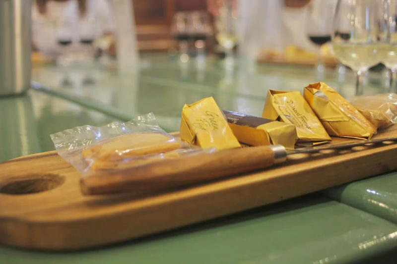 Cape Town Full-Day Wine Tasting & Tram Experience with Guided Tour - Transport and timing matter on a wine day