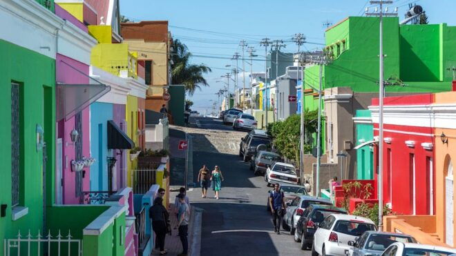 Cape Town: Half-Day Walking City Tour and African Lunch - Booking Information