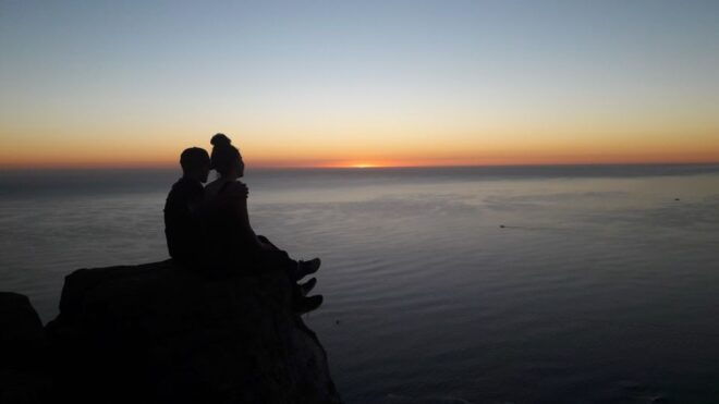 Cape Town: Lions Head Sunrise or Sunset Hike - Experience Description