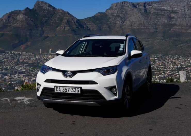 Cape Town: Luxury Airport And Hotel Transfer - Service Description