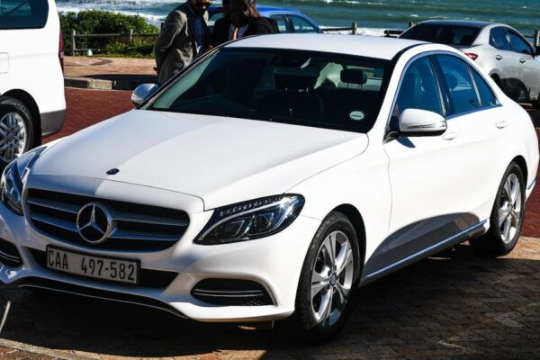 Cape Town: Pvt Airport to Hout Bay Transfer - Booking Process