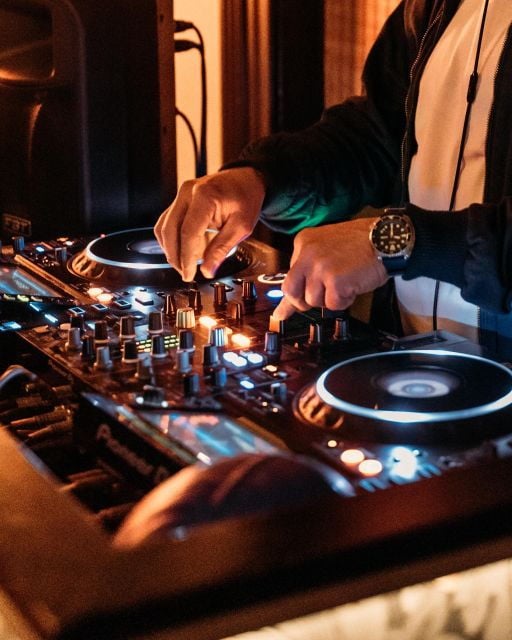 Cape Town: Secret Cocktail Nightlife Experience - Insider Access to Secret Speakeasies