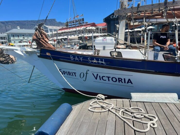 Cape Town: Sunset Cruise From V&A Waterfront With Bubbly - Good To Know