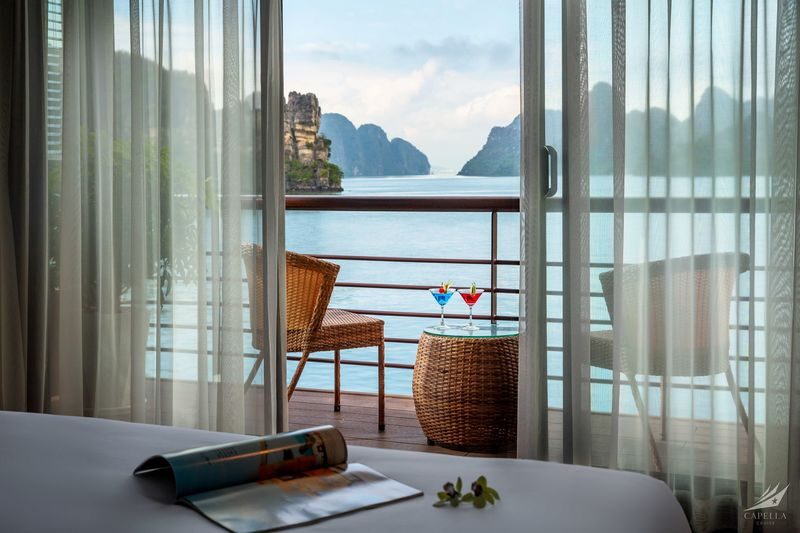 Capella 2D1N Cruise: Ha Long Bay & Lan Ha Bay - Waking up for Dark and Bright Caves