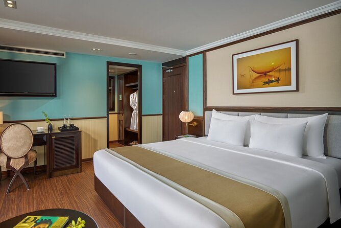 Capella Cruise 2 Days to Explore Halong Bay and Lan Ha Bay - Accommodations