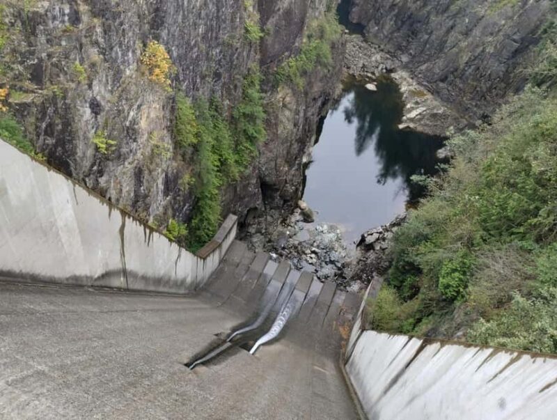 Capilano Suspension Br+Lake+Dam+Hachery/4in1/CAR/Small GROUP - Good To Know