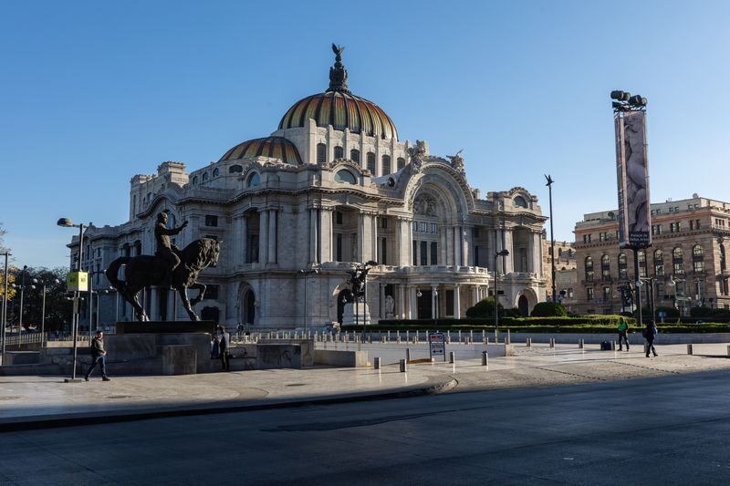 Capital Bus Hop on Hop off Mexico City Tour - A night ride, not a hop-on hop-off day