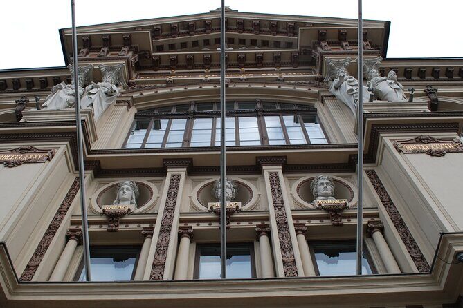 Capital of Contrasts: A Self Guided Audio Tour in Helsinki - FAQ