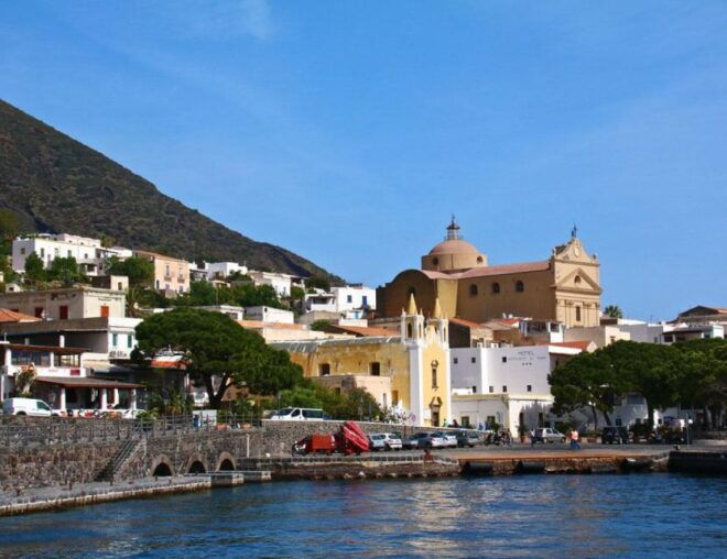 Capo Dorlando: Mini-Cruises to Salina, Lipari and Vulcano. - Itinerary and Activities