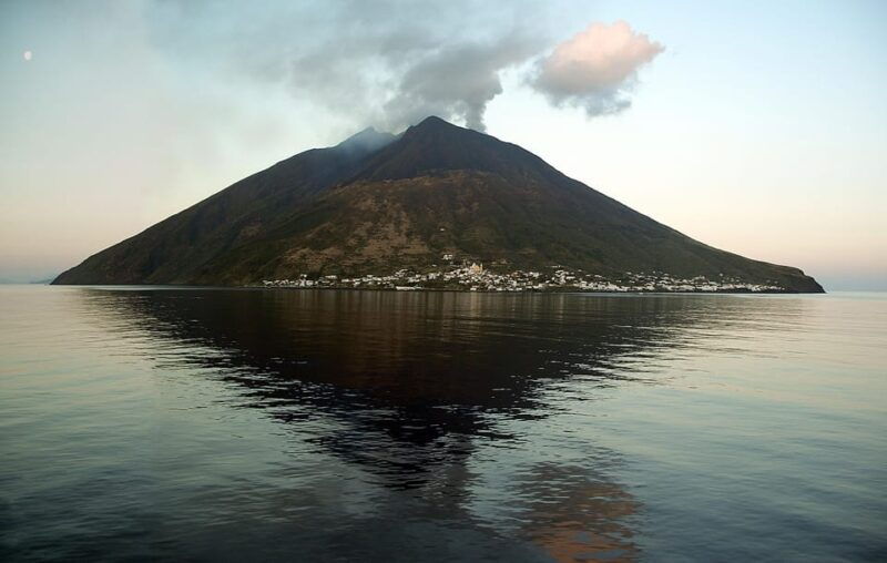 Capo d'Orlando: Mini-cruises to Vulcano, Panarea, Stromboli - Who Should Consider This Tour?