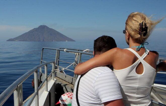 Capo Dorlando: Salina, Panarea, Stromboli Tour With Boat - Accessibility Information