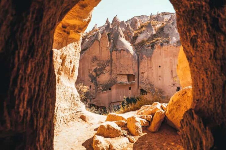Cappadocia: Full Day Red Tour With Profesional English Guide - Itinerary Highlights