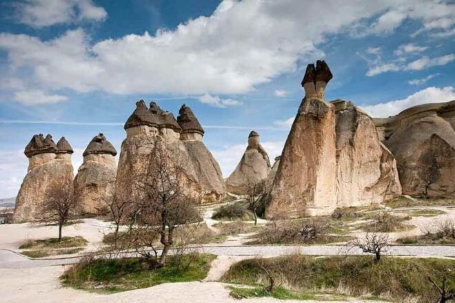 Cappadocia Green Tour With Famous Underground City & Valley - Dining Experience