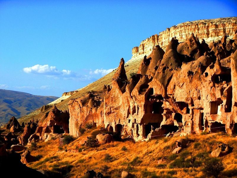 Cappadocia: Guided Red Tour including Lunch with Hotel Transfers - Avanos pottery workshop: craft, demonstration and shopping