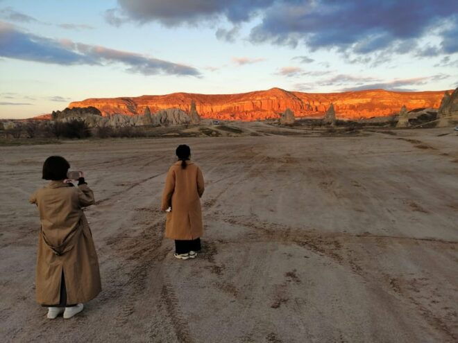 Cappadocia: Half Day Hiking Red & Rose Valley - Recommended Packing List