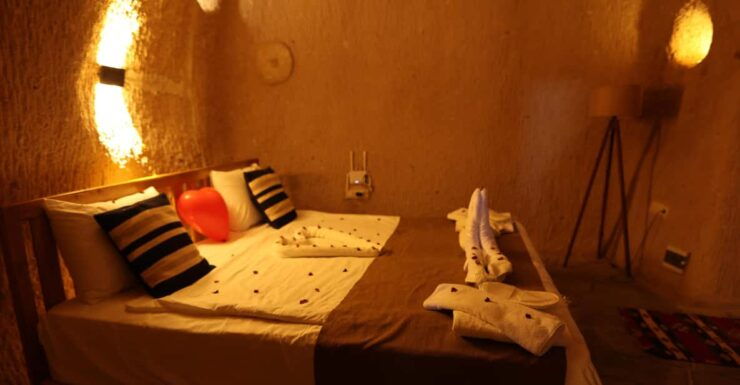 Cappadocia: Honeymoon Package Tour - Accommodation and Amenities