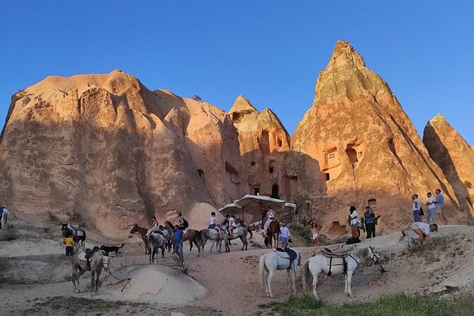 Cappadocia Horse Back Riding Tour Sunrise/Daily/Sunset - Booking and Participation Guidelines
