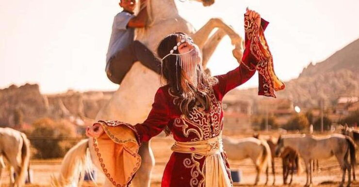 Cappadocia: Horseback Tour With Sunrise and Sunset Options - Experience and Itinerary