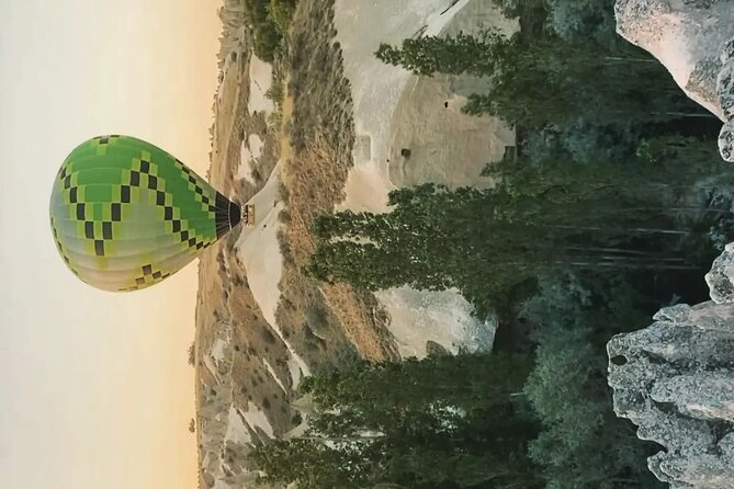 Cappadocia : Hot Air Balloon Flight Basket Size 15-18 Person Çat - The Sum Up