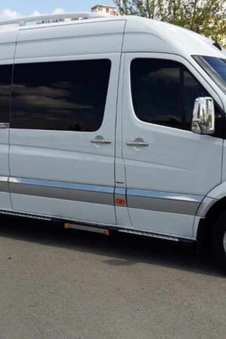 Cappadocia Nevsehir (NAV) Shared Airport Shuttle - Driver Qualifications and Assistance