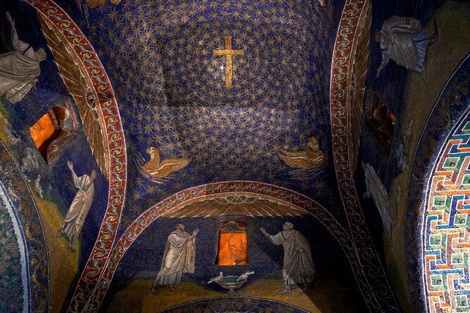 Cappadocia Red Discovery Tour - Tour Details