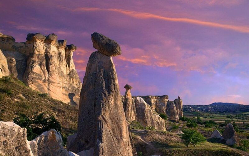 Cappadocia: Red Tour with Entrance Fee and Lunch - Exploring the Cappadocia Red Tour: A Detailed Look