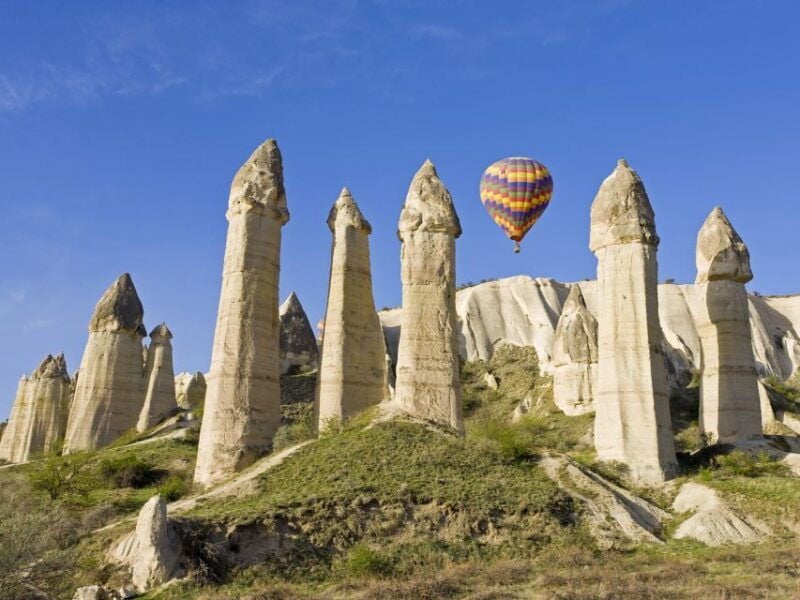 Cappadocia: Red Tour with Entrance Fee and Lunch - Transportation & Group Dynamics