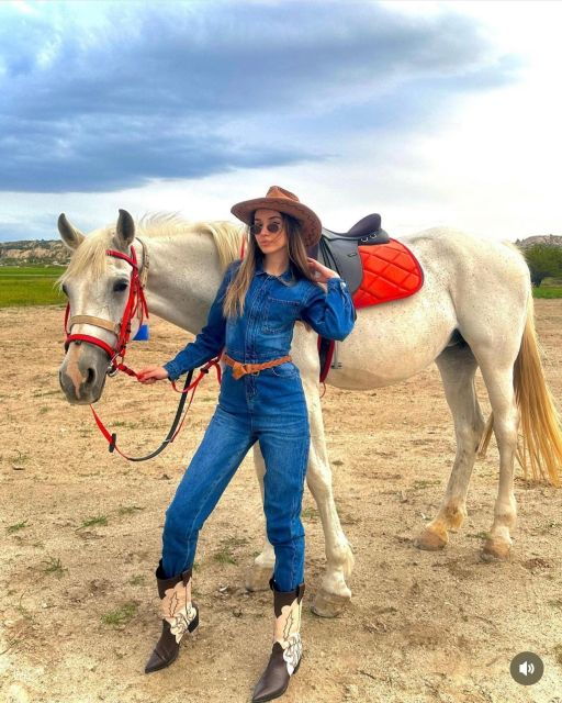 Cappadocia: Sunset Horseback Riding Tour With Hotel Pickup - Experience Highlights