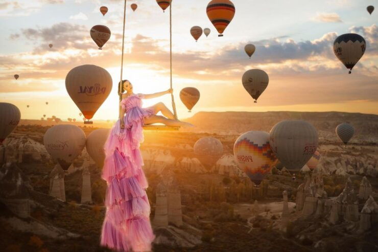 Cappadocia: Taking Photo With Swing at Hot Air Balloon View - Experience Highlights