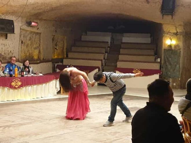 Cappadocia Turkish Night Show With Dinner, Unlimited Alcohol - Dining and Beverages
