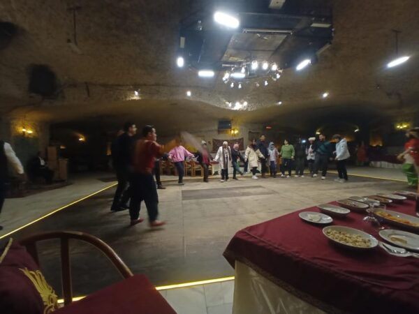 Cappadocia Turkish Night Show With Dinner, Unlimited Alcohol - What to Expect