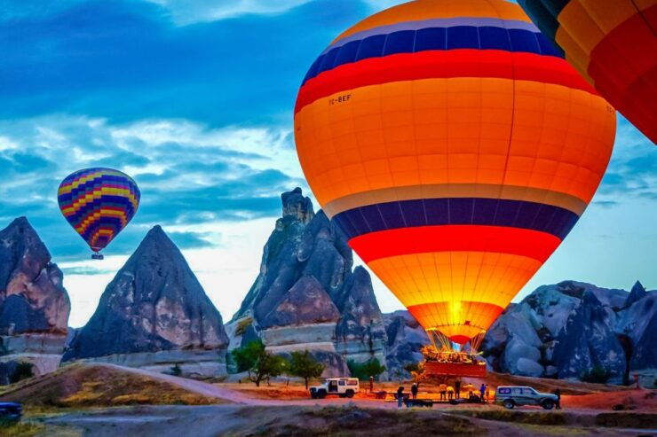 Cappadocia: VIP Hot Air Balloon Tour With Breakfast - Experience Highlights
