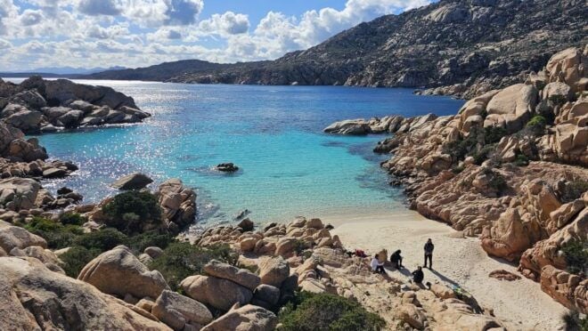 Caprera: Dream Trekking Among Paradisiacal Beaches - Language Options