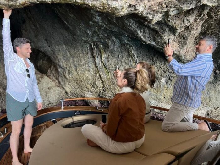 Capri: All Inclusive Boat Cruise with City Tour - FAQs