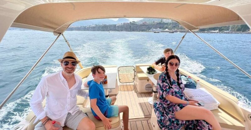 Capri All Inclusive Premium Private boat Tour and City Visit - The Allure of the Private Yacht Experience