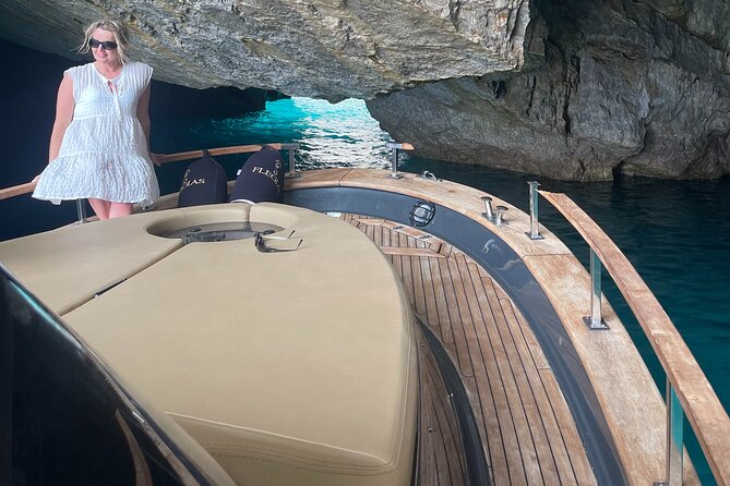Capri All Inclusive Small Group Tour From Positano - The Sum Up