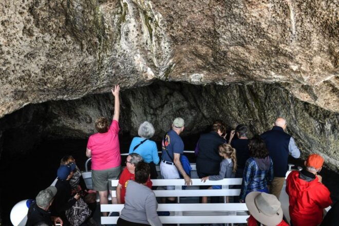 Capri and Anacapri: Sea and City Sightseeing Tour - Inclusions and Exclusions
