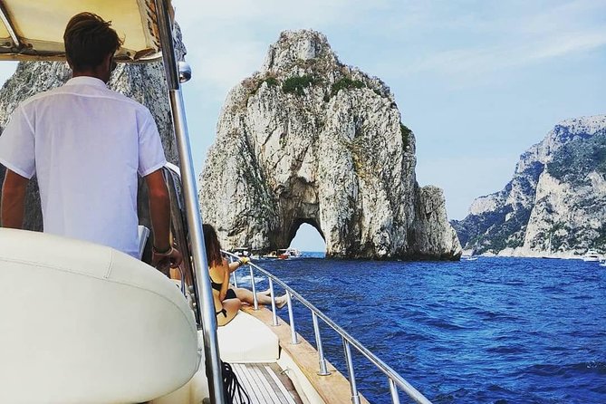 Capri Boat Experience - Included Amenities
