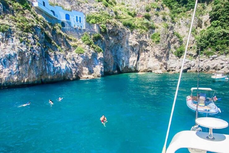 Capri Boat Tour and Positano From Amalfi E Salerno - Itinerary Highlights