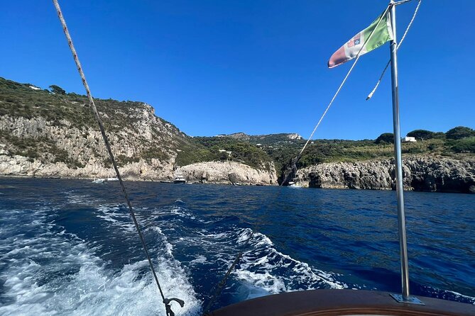 Capri by Boat Private Boat Tour (Family & Friends) - Reviews