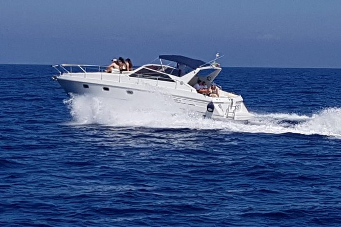 Capri by Boat With a Shared Tour Departing From Sorrento - MSH - Questions and Help Resources