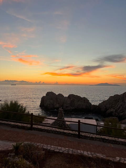 CAPRI: DAILY TRIP WITH FREE TIME IN THE ISLAND - Participant Information