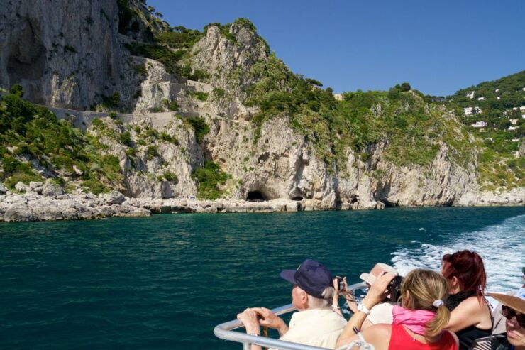 Capri: Guided Island Highlights Boat Tour - Experience Highlights